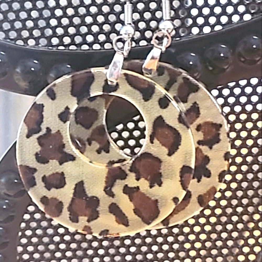Animal Print Dangles - Picture 2 of 2